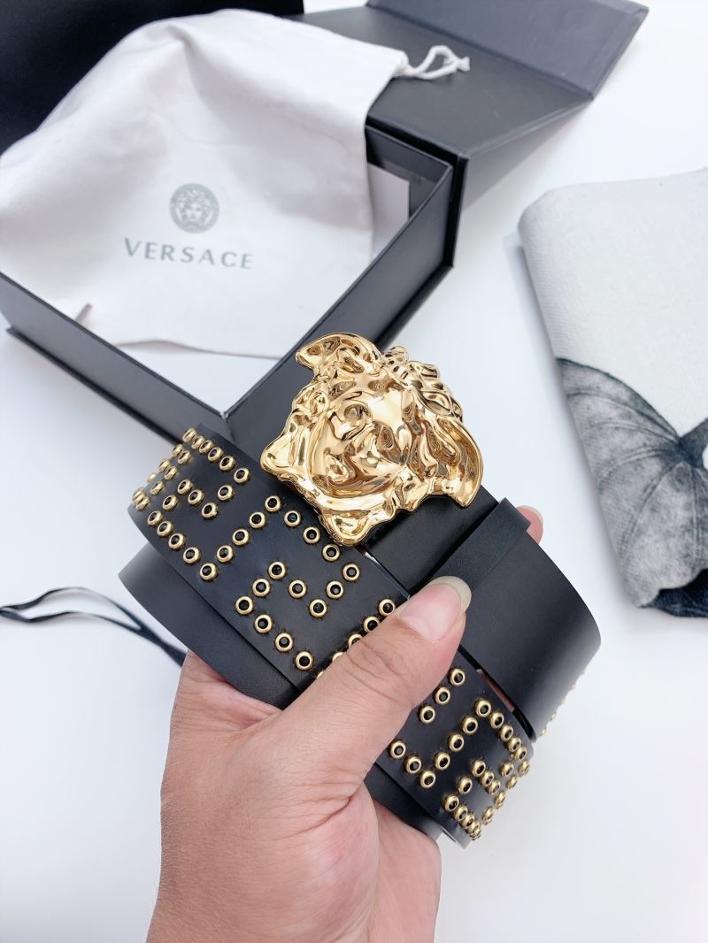 VERSACE